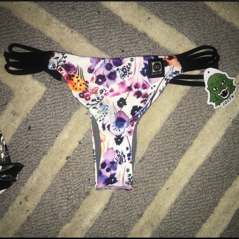 Jolyn Bottoms - BRAND NEW - Barbs Print 🌺🌊